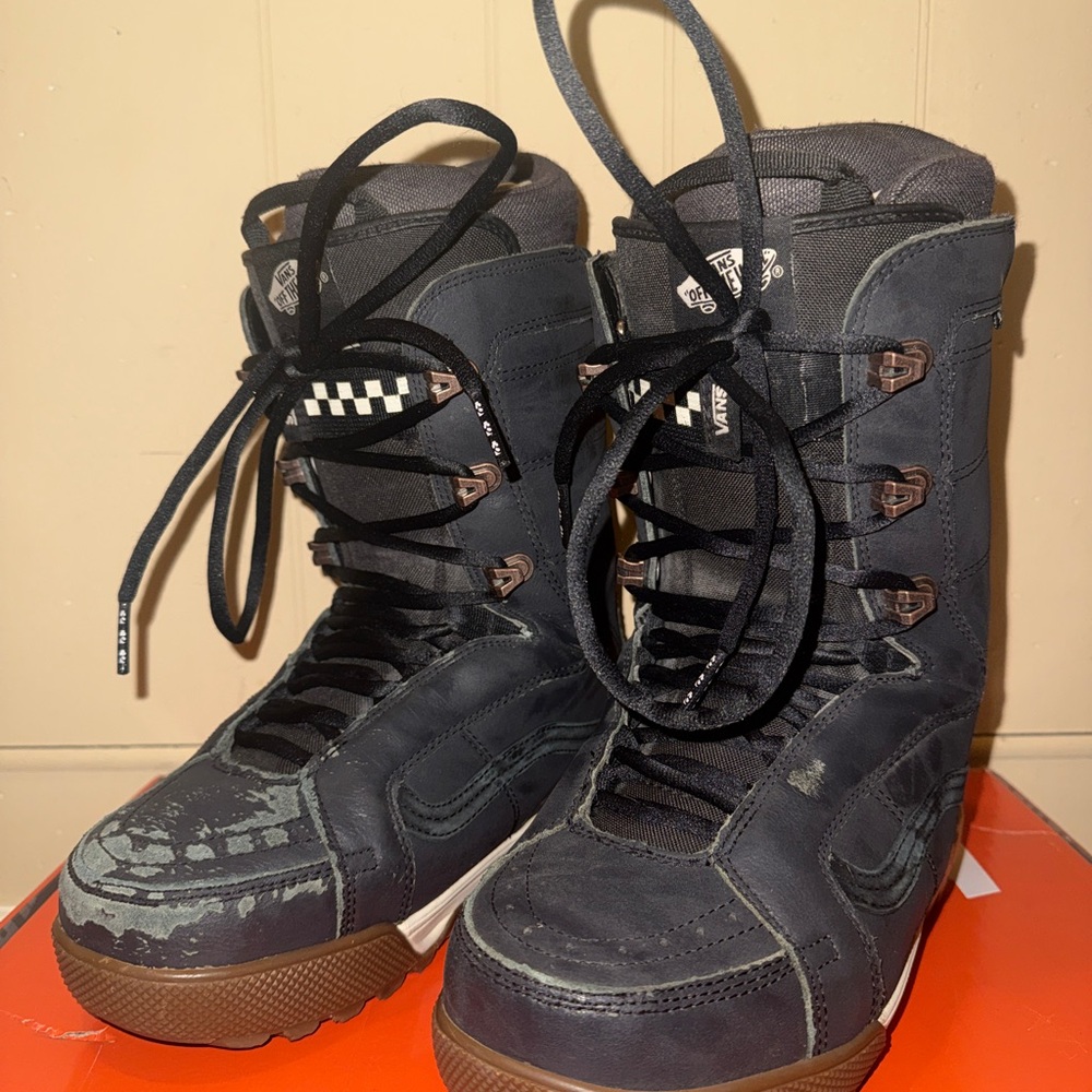 Vans Hi-Standard Pro Snowboard Boots - Men’s Size 7